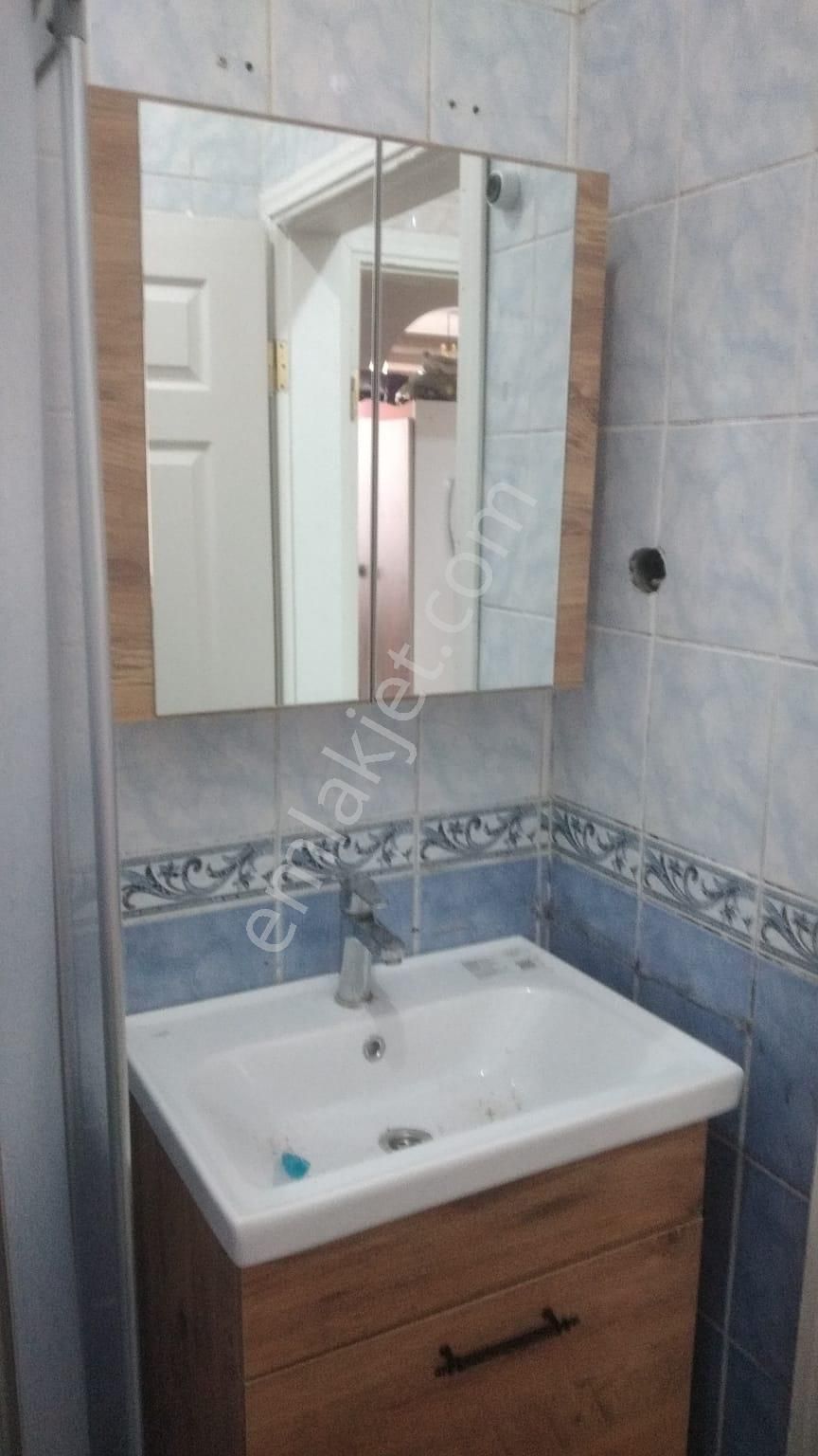 2+1 Daire ; Aile Apartmanında Merkezi Konuma Sahip ....sahibinden... - Görsel 3