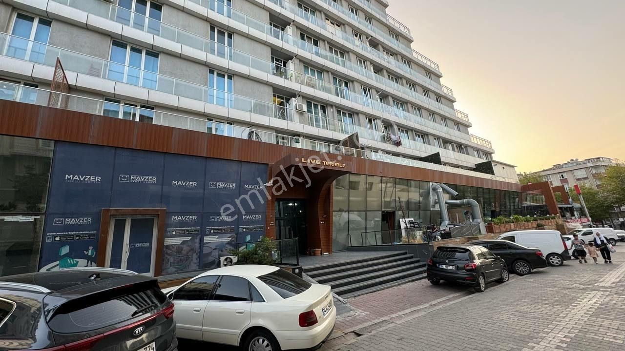 Lıve Terrace Satılık Yüksek Kat Büyük 2+1 فروش فوری - Görsel 7