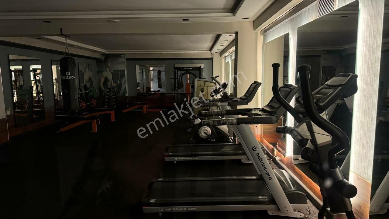 Lıve Terrace Satılık Yüksek Kat Büyük 2+1 فروش فوری - Görsel 4