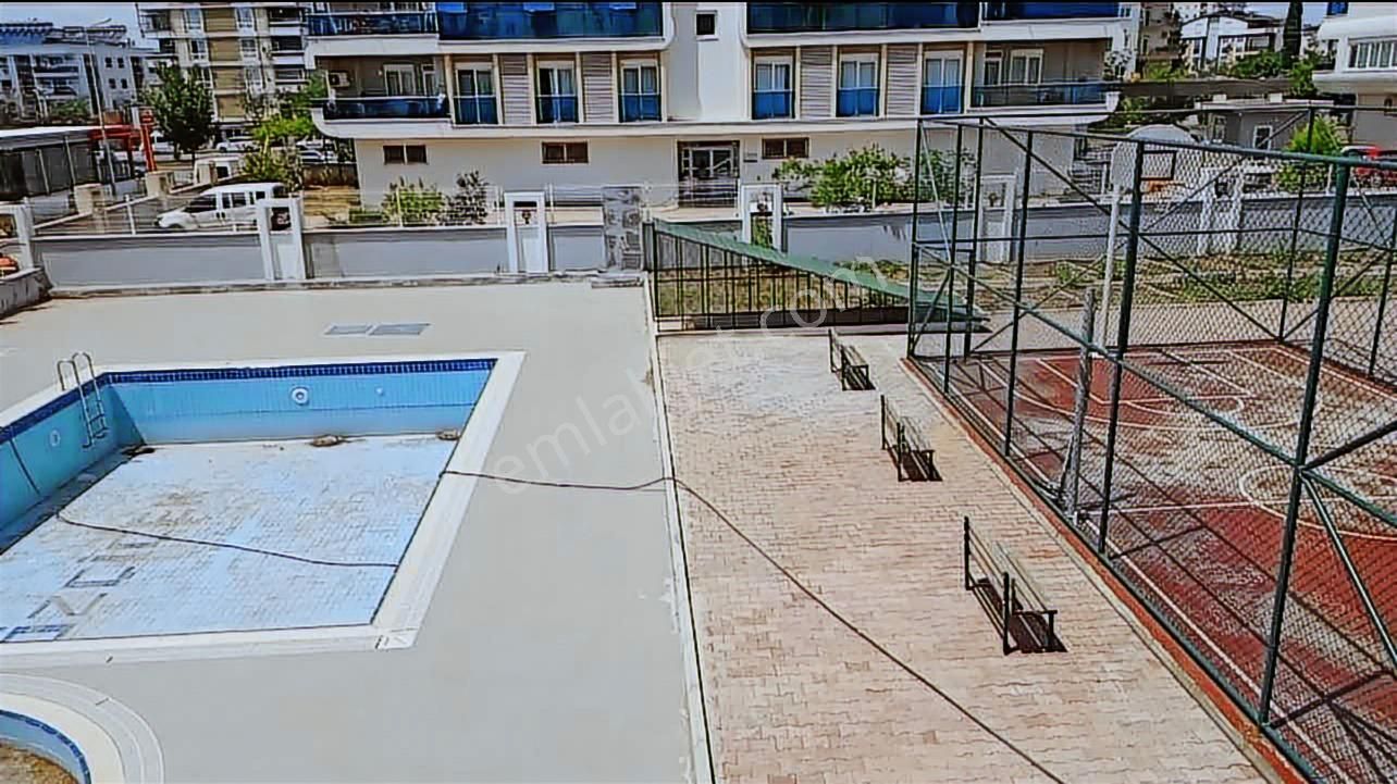 Site İçerisinde Ara Kat Yüzme Havuzu Güvenlikli 3+1 Doğalgazlı - Görsel 23