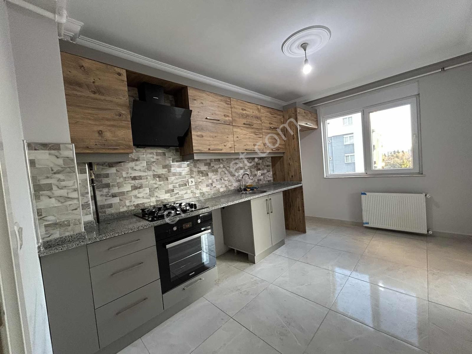 Site İçerisinde Ara Kat Yüzme Havuzu Güvenlikli 3+1 Doğalgazlı - Görsel 8