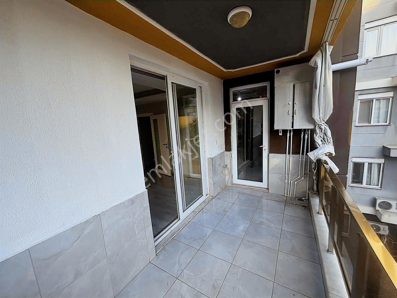 Site İçerisinde Ara Kat Yüzme Havuzu Güvenlikli 3+1 Doğalgazlı - Görsel 18