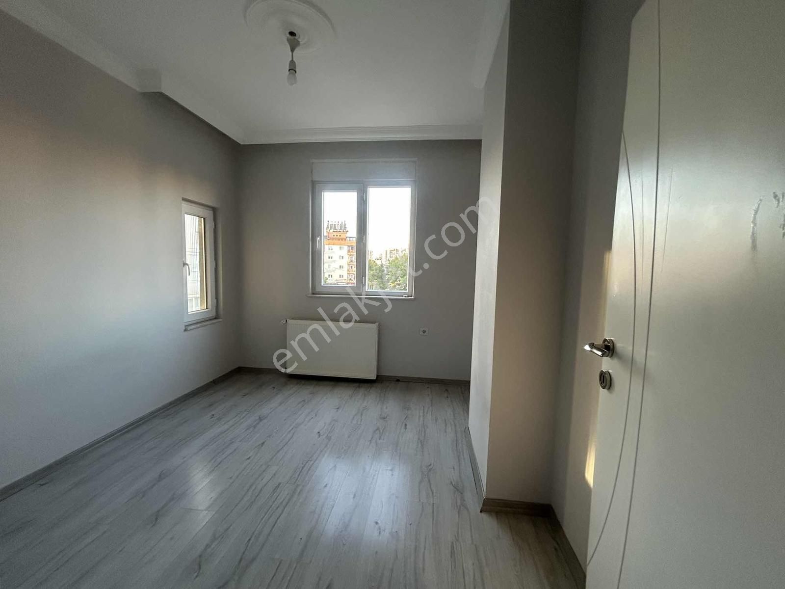 Site İçerisinde Ara Kat Yüzme Havuzu Güvenlikli 3+1 Doğalgazlı - Görsel 2