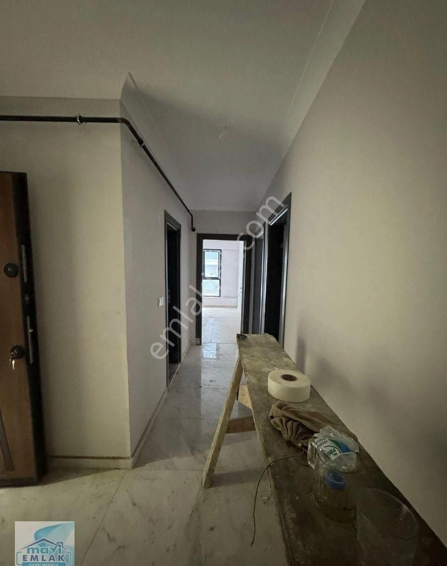 Bandırma Mavi Emlaktan 17 Eylül Mahallesinde Yüksek Giriş 2+1 Satılık Daire - Görsel 3