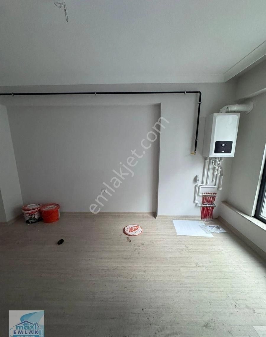 Bandırma Mavi Emlaktan 17 Eylül Mahallesinde Yüksek Giriş 2+1 Satılık Daire - Görsel 4