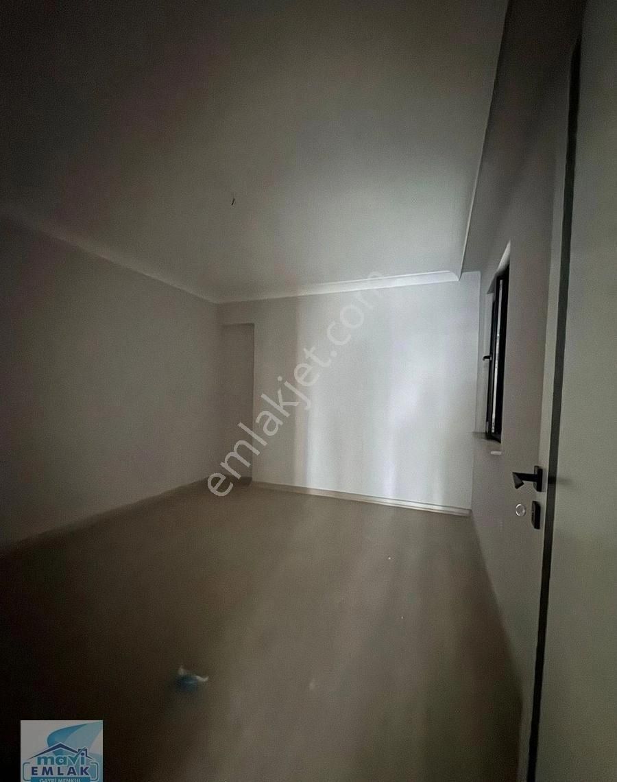 Bandırma Mavi Emlaktan 17 Eylül Mahallesinde Yüksek Giriş 1+1 Satılık Daire... - Görsel 14