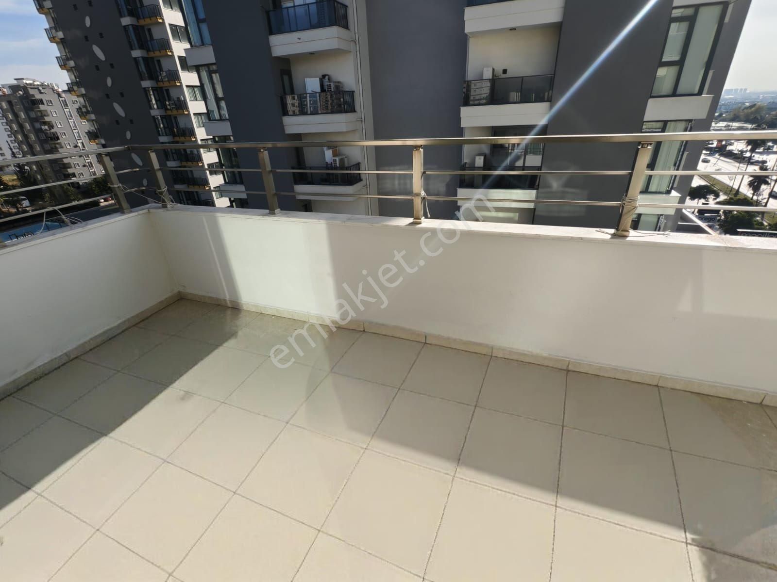 2000 Evler Mahallesi’nde Dr. Sadık Ahmet Bulvarı’nda 3+1 Lüks Kiralık Daire! - Görsel 24