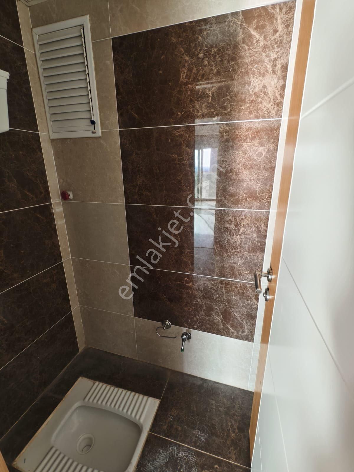 2000 Evler Mahallesi’nde Dr. Sadık Ahmet Bulvarı’nda 3+1 Lüks Kiralık Daire! - Görsel 18