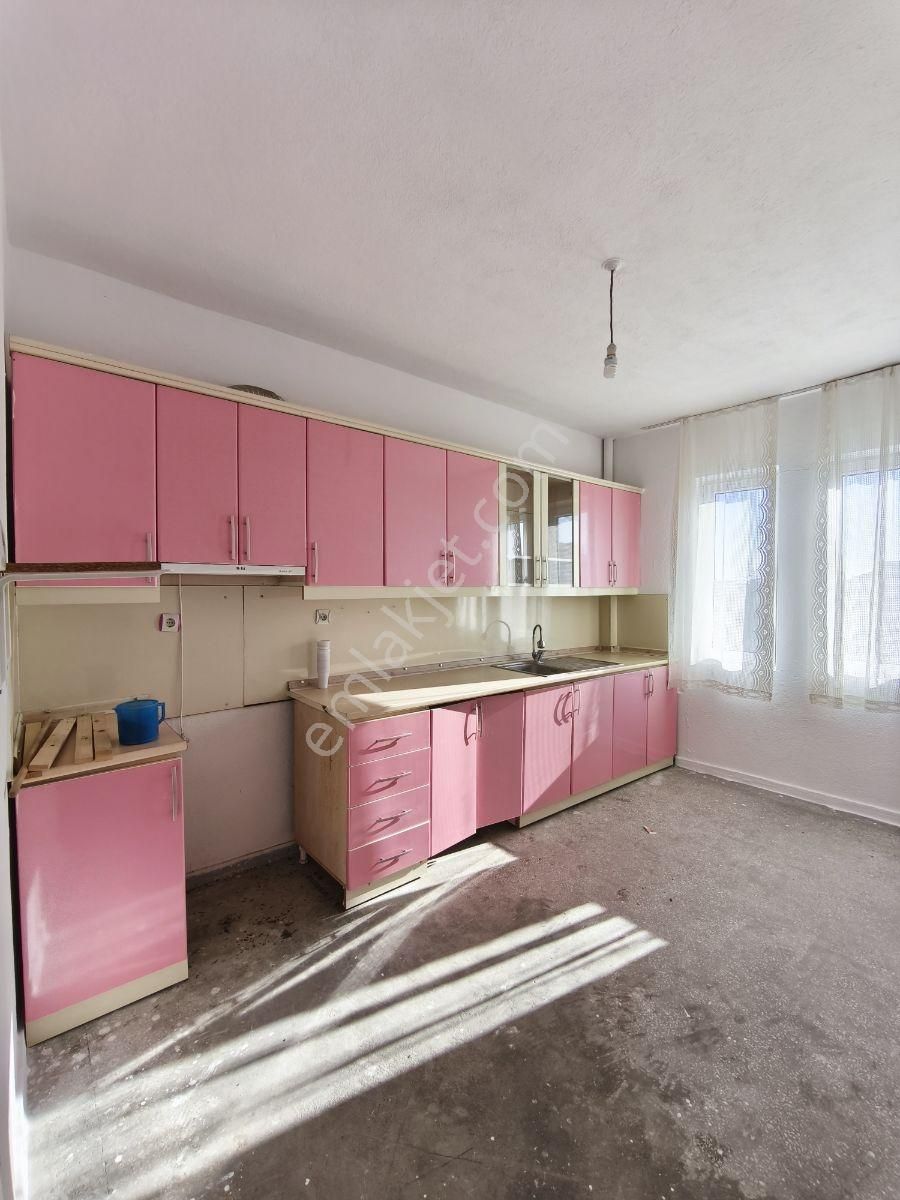 Gaziler Emlak'tan 785 M2 Arsa İçinde 2 Katli Kelepir Müstakil Ev - Görsel 15