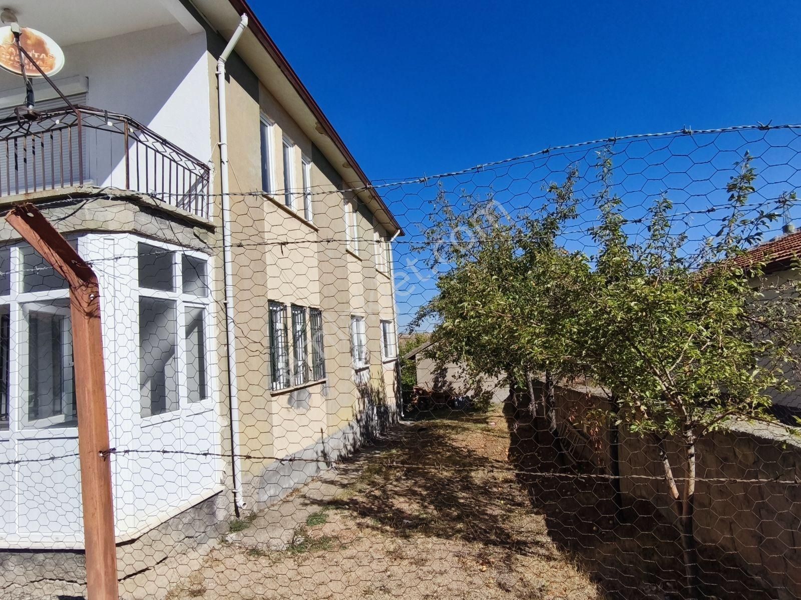 Gaziler Emlak'tan 785 M2 Arsa İçinde 2 Katli Kelepir Müstakil Ev - Görsel 10