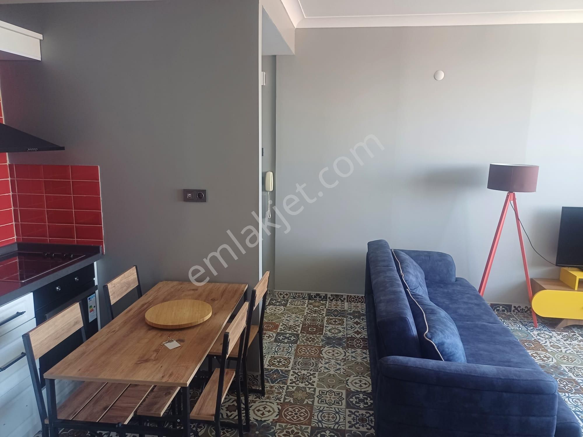 Çukurambar Akman Plazada Katta Manzaralı Yapılı Full Mobilyalı 1+1 Kiralık Daire - Görsel 6