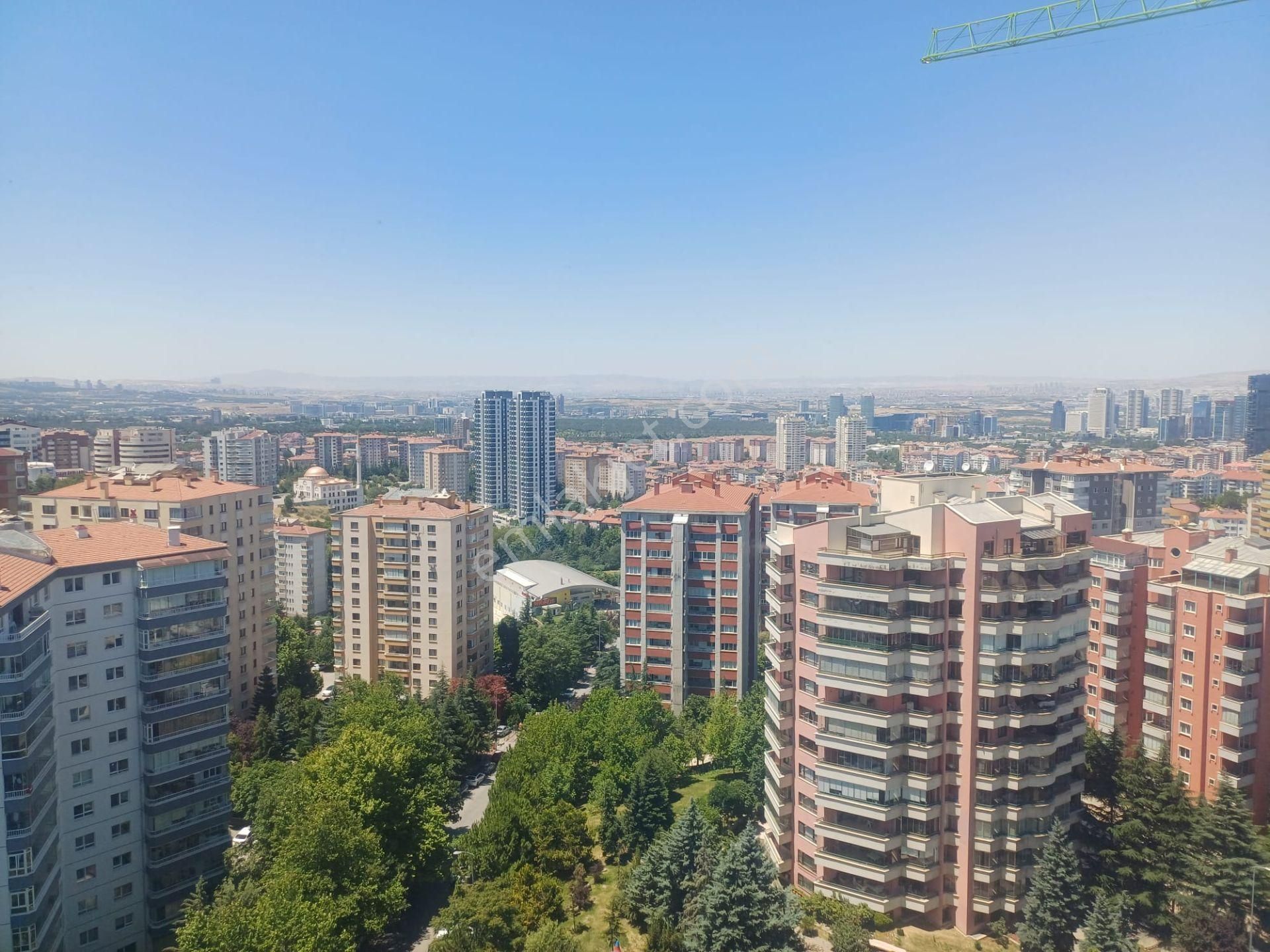 Çukurambar Akman Plazada Katta Manzaralı Yapılı Full Mobilyalı 1+1 Kiralık Daire - Görsel 16