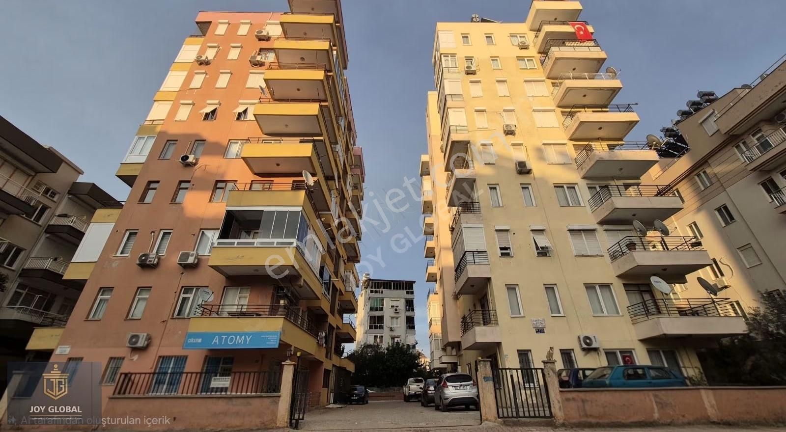 Şehrin Kalbinde Yaşamın Merkezinde Eşsiz Fırsat Daire/tapuda Tam - Görsel 14