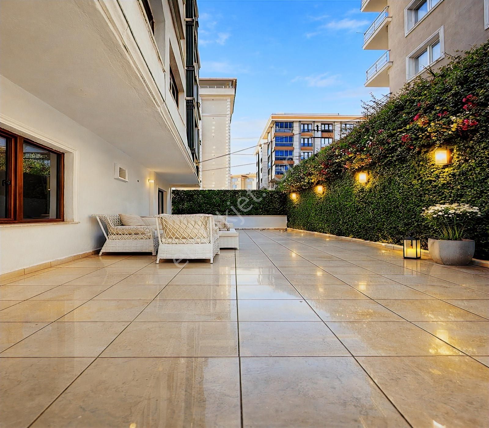 Beylikdüzü Lıve İnşaat'tan Özel Dekorlu Fırsat 2+1 Lüks Daire