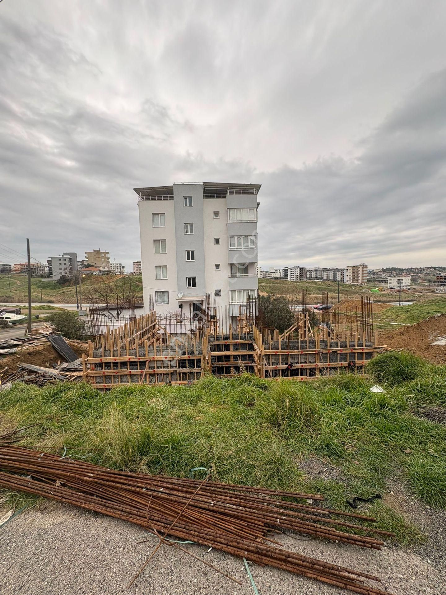 Aliağa Yaşam Merkezinin Orada 4+1 Satılık Ödeme Kolaylığı Olan - Görsel 11