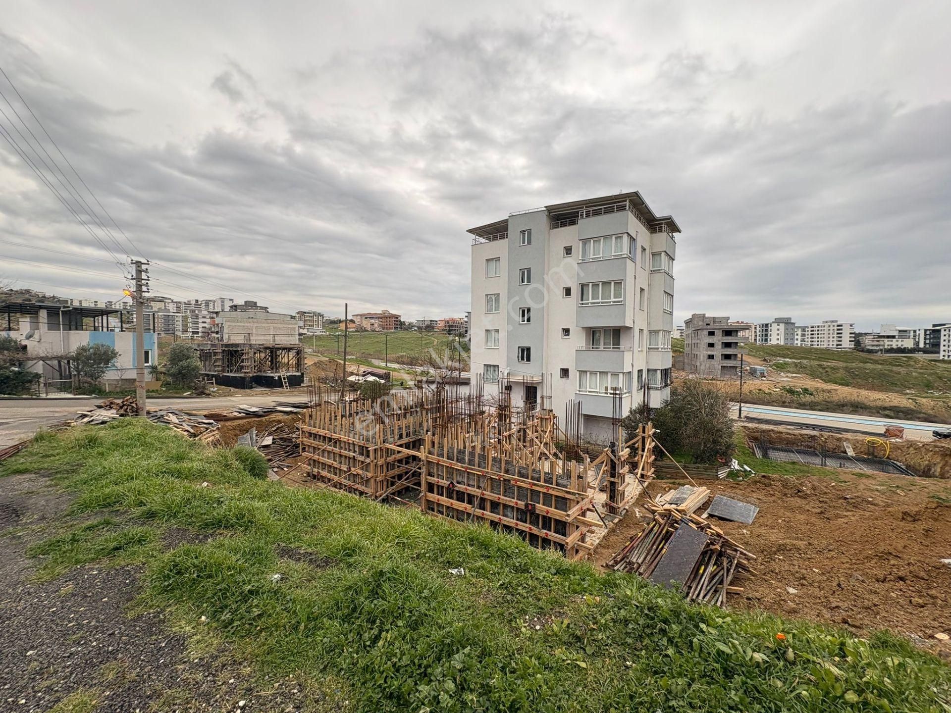 Aliağa Yaşam Merkezinin Orada 4+1 Satılık Ödeme Kolaylığı Olan - Görsel 3