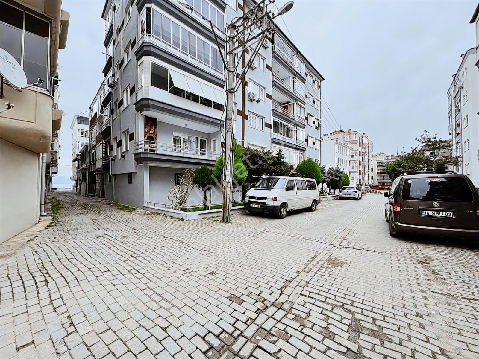 K2 Pera Güzelyalı Denize 50 Mt Satılık 2+1 Daire - Görsel 3