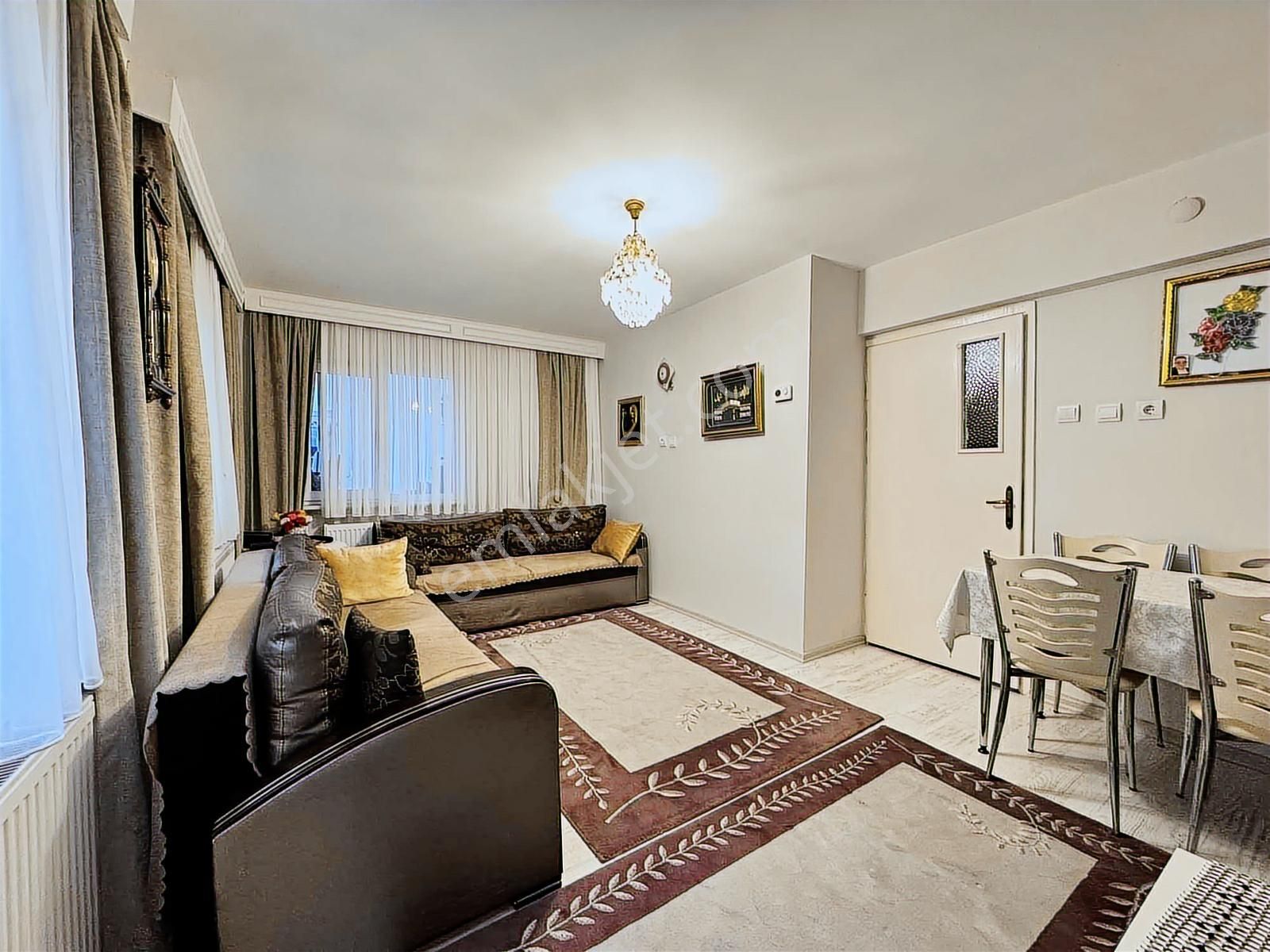 K2 Pera Güzelyalı Denize 50 Mt Satılık 2+1 Daire - Görsel 11