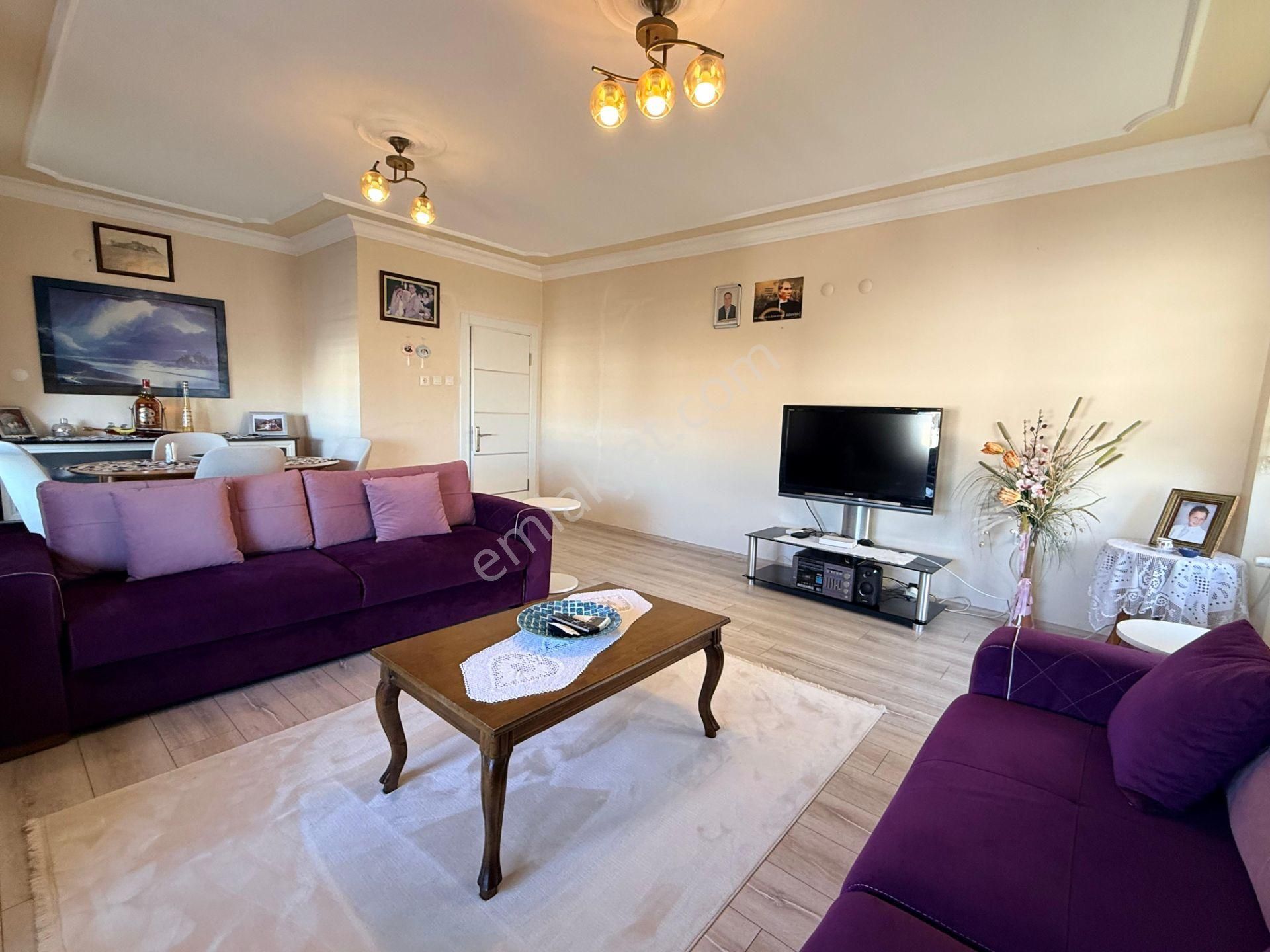 Aclass'dan Merkezı Konumda-sahıle Yakın-kısmi Manzaralı-doğalgazlı-masrafsız Acıl Satılık 3+1 - Görsel 11