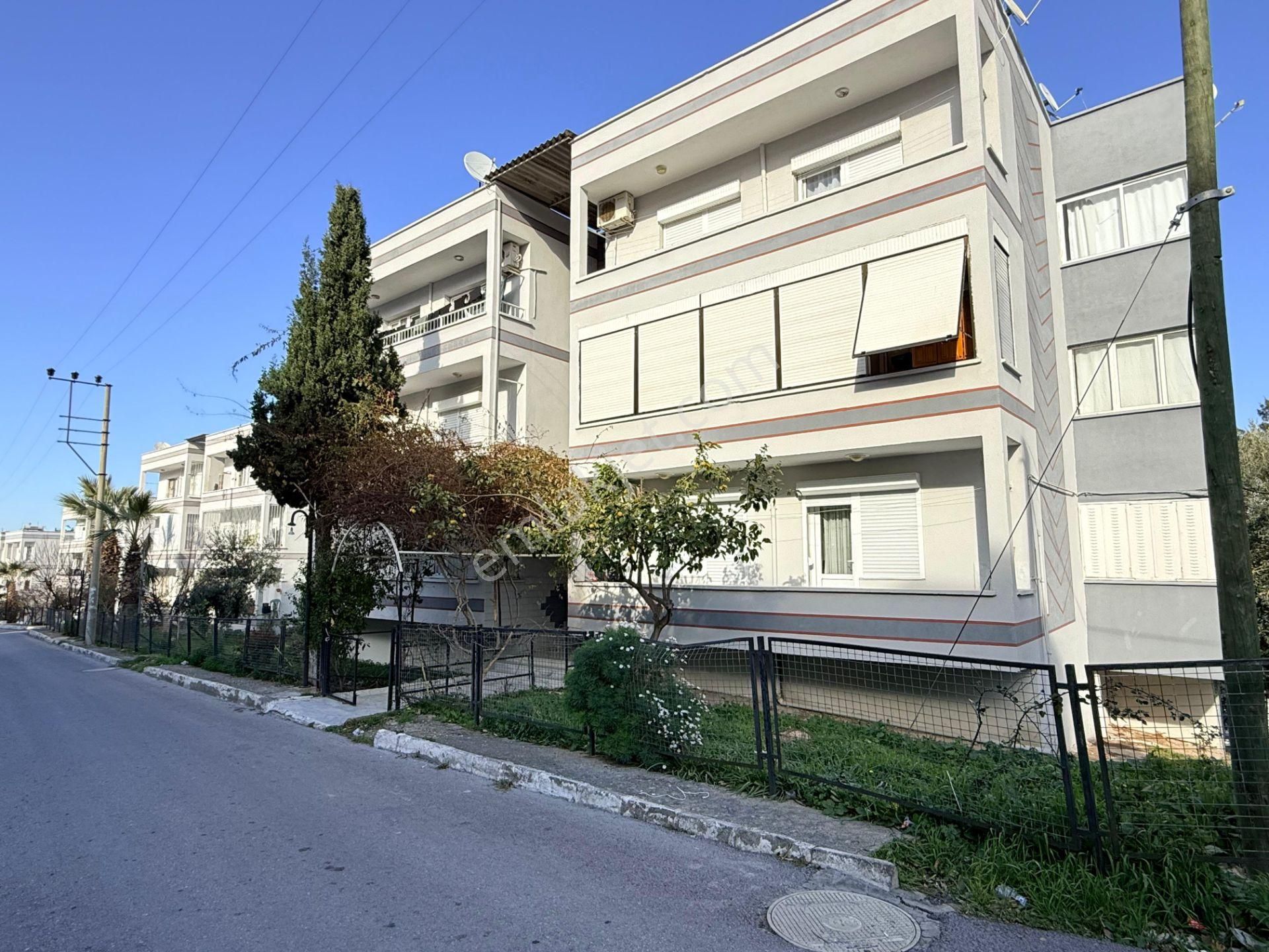 Aclass'dan Merkezı Konumda-sahıle Yakın-kısmi Manzaralı-doğalgazlı-masrafsız Acıl Satılık 3+1 - Görsel 5