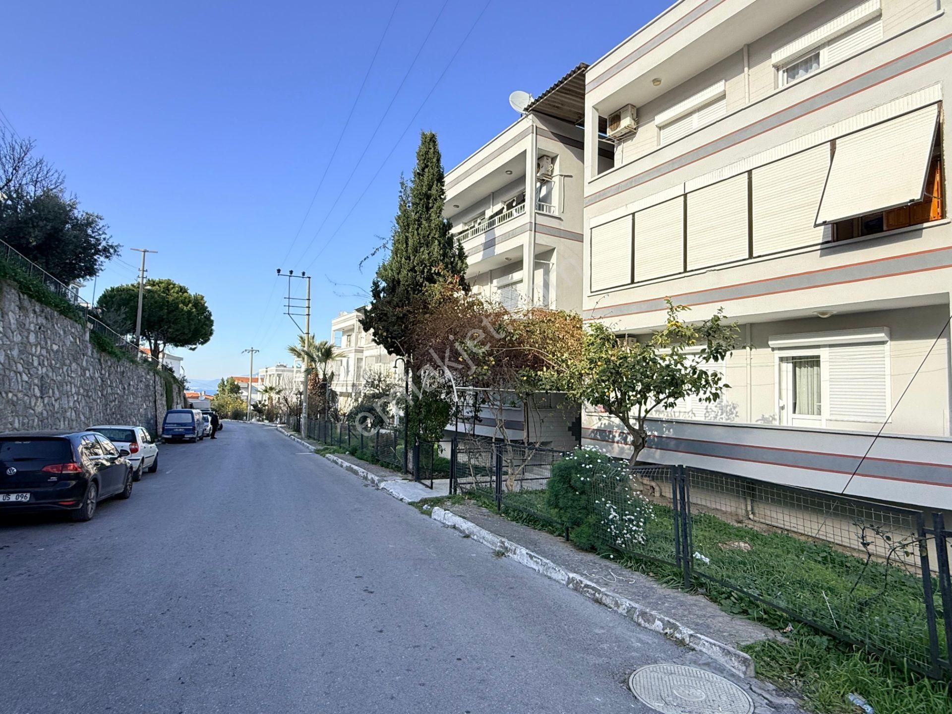 Aclass'dan Merkezı Konumda-sahıle Yakın-kısmi Manzaralı-doğalgazlı-masrafsız Acıl Satılık 3+1 - Görsel 6