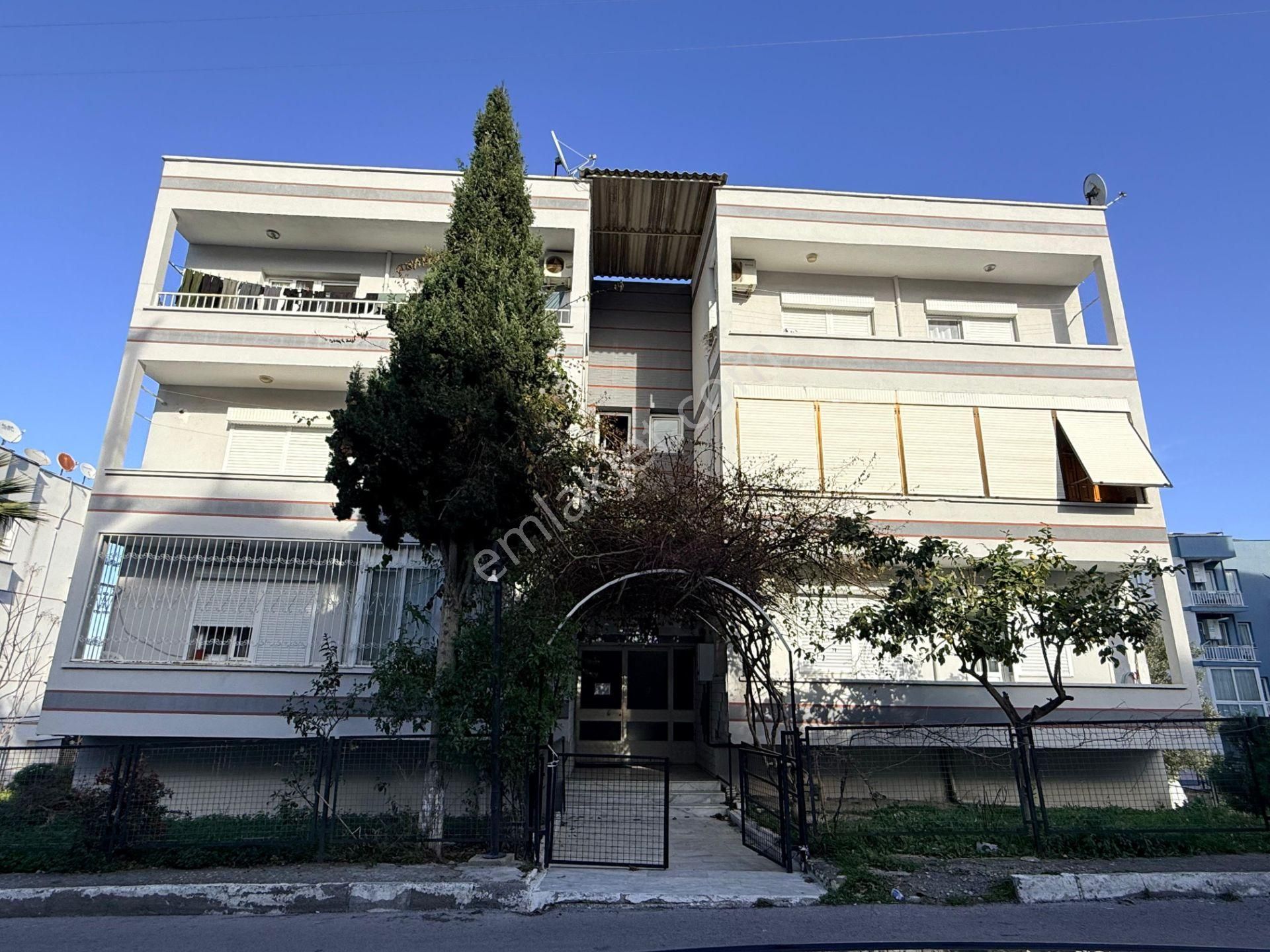 Aclass'dan Merkezı Konumda-sahıle Yakın-kısmi Manzaralı-doğalgazlı-masrafsız Acıl Satılık 3+1 - Görsel 4