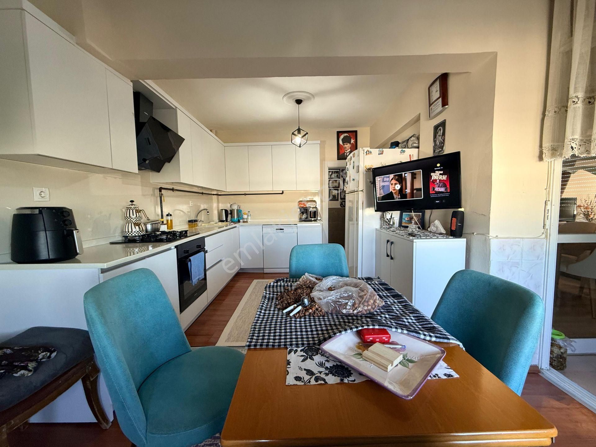 Aclass'dan Merkezı Konumda-sahıle Yakın-kısmi Manzaralı-doğalgazlı-masrafsız Acıl Satılık 3+1 - Görsel 15