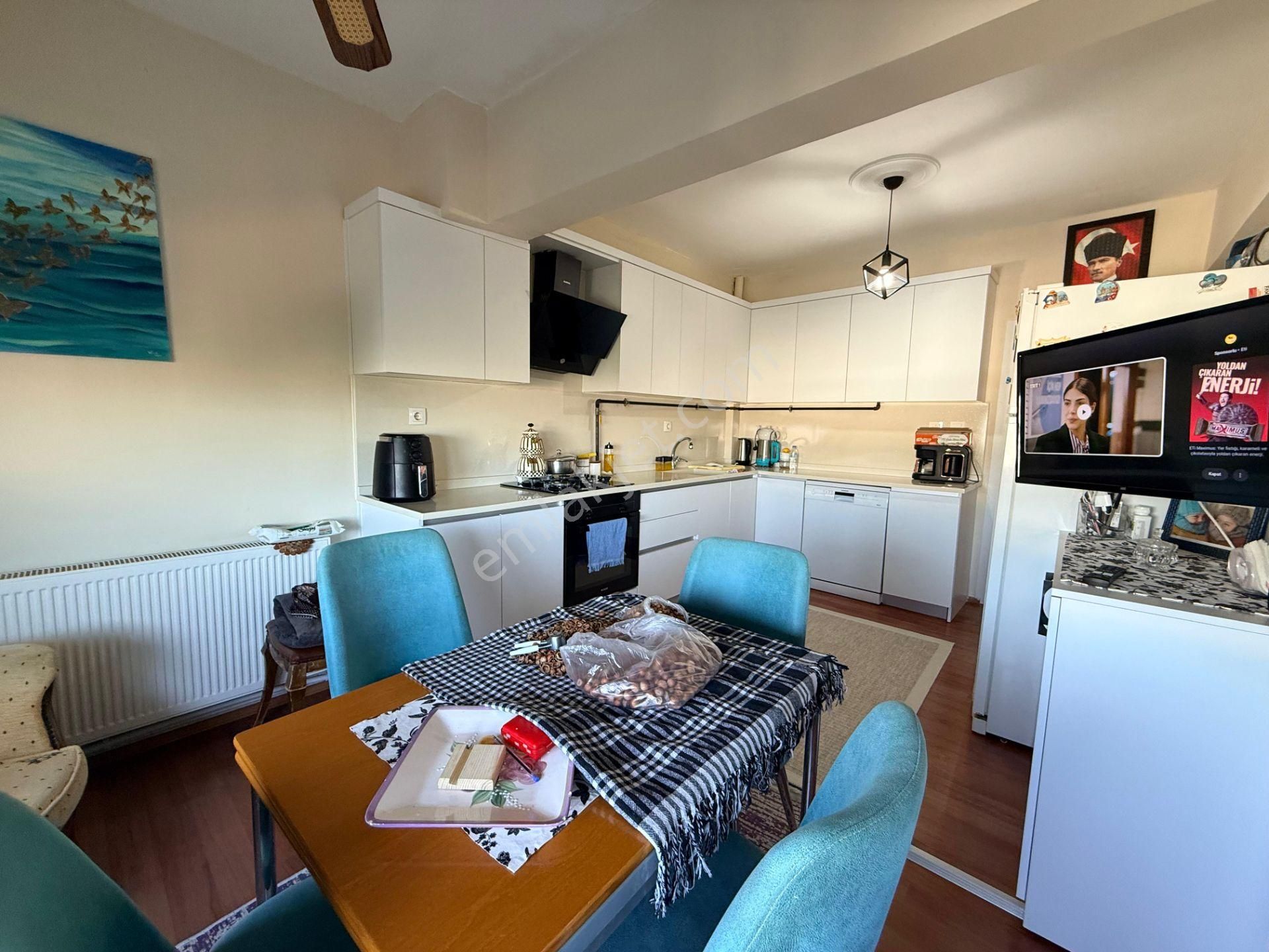 Aclass'dan Merkezı Konumda-sahıle Yakın-kısmi Manzaralı-doğalgazlı-masrafsız Acıl Satılık 3+1 - Görsel 16