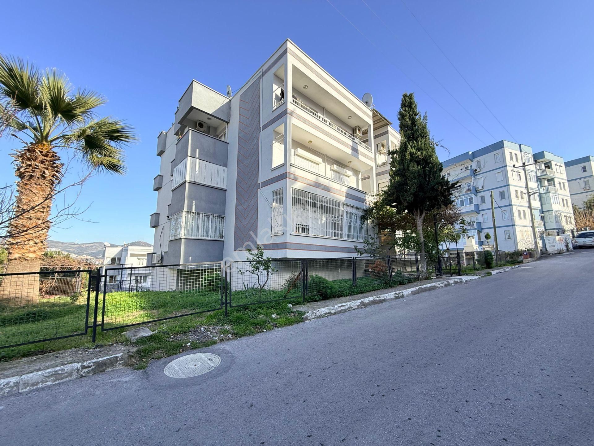 Aclass'dan Merkezı Konumda-sahıle Yakın-kısmi Manzaralı-doğalgazlı-masrafsız Acıl Satılık 3+1 - Görsel 2