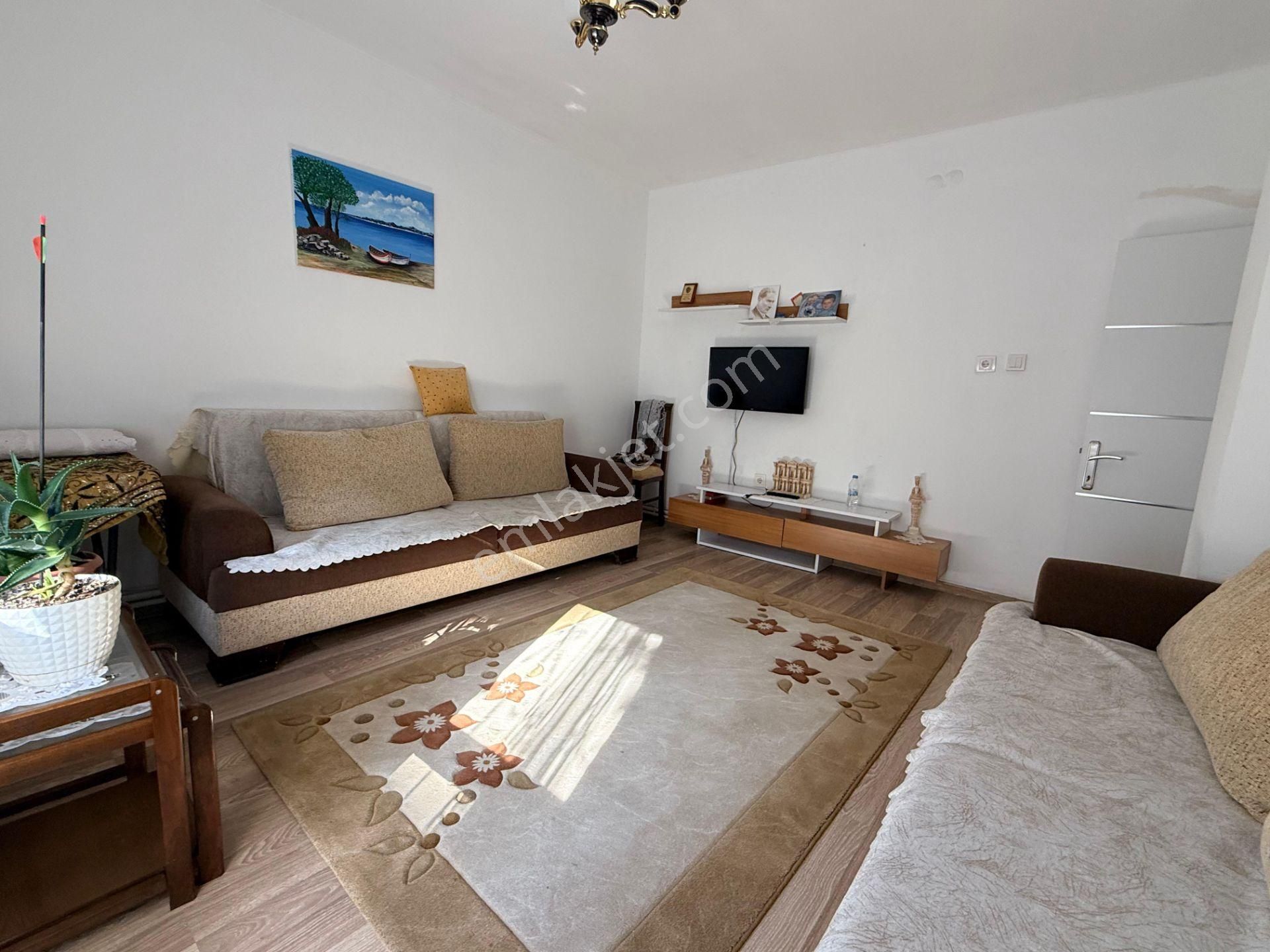 Aclass'dan Merkezı Konumda-sahıle Yakın-kısmi Manzaralı-doğalgazlı-masrafsız Acıl Satılık 3+1 - Görsel 23