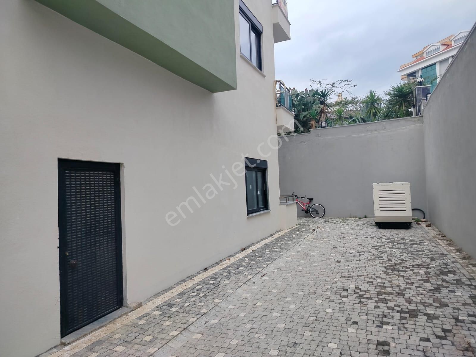 Alanya Da Mahmutlar Da Kiralık 1+1 [ Ayrı Mutfak ] Lüks Daire Geniş - Görsel 16