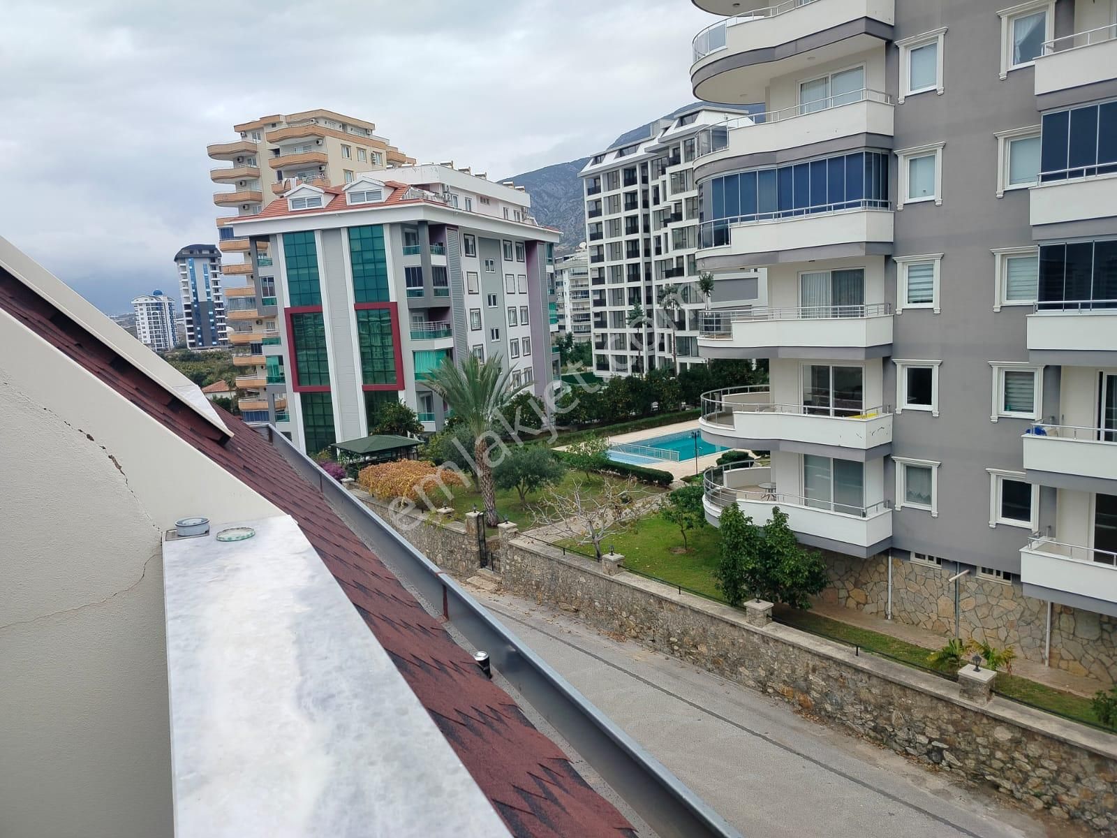 Alanya Da Mahmutlar Da Kiralık 1+1 [ Ayrı Mutfak ] Lüks Daire Geniş - Görsel 15