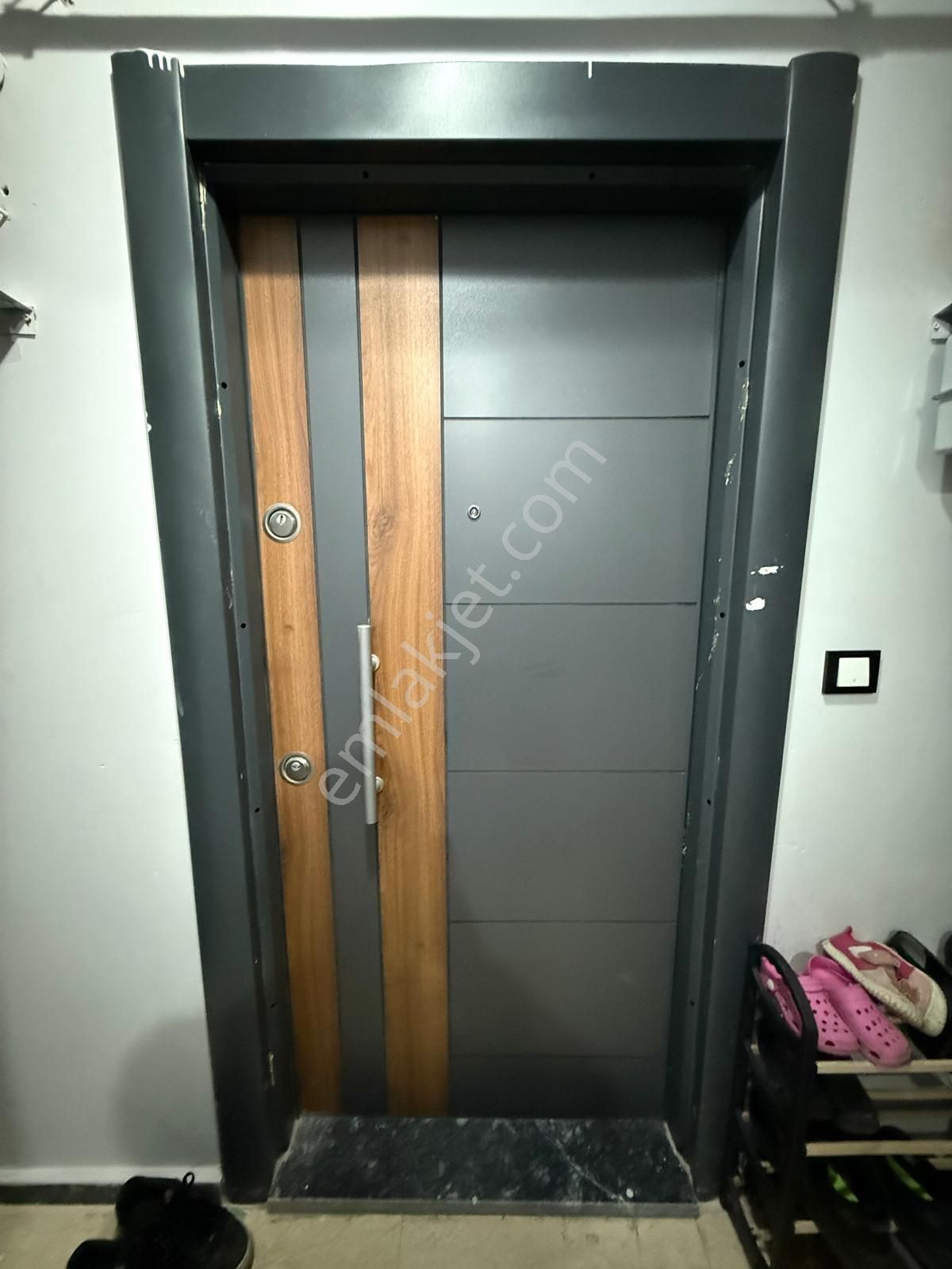 Tuğradan Yatırımlık Balkonlu Geniş 1+1 Son Fırsat Dairesi!!! - Görsel 3