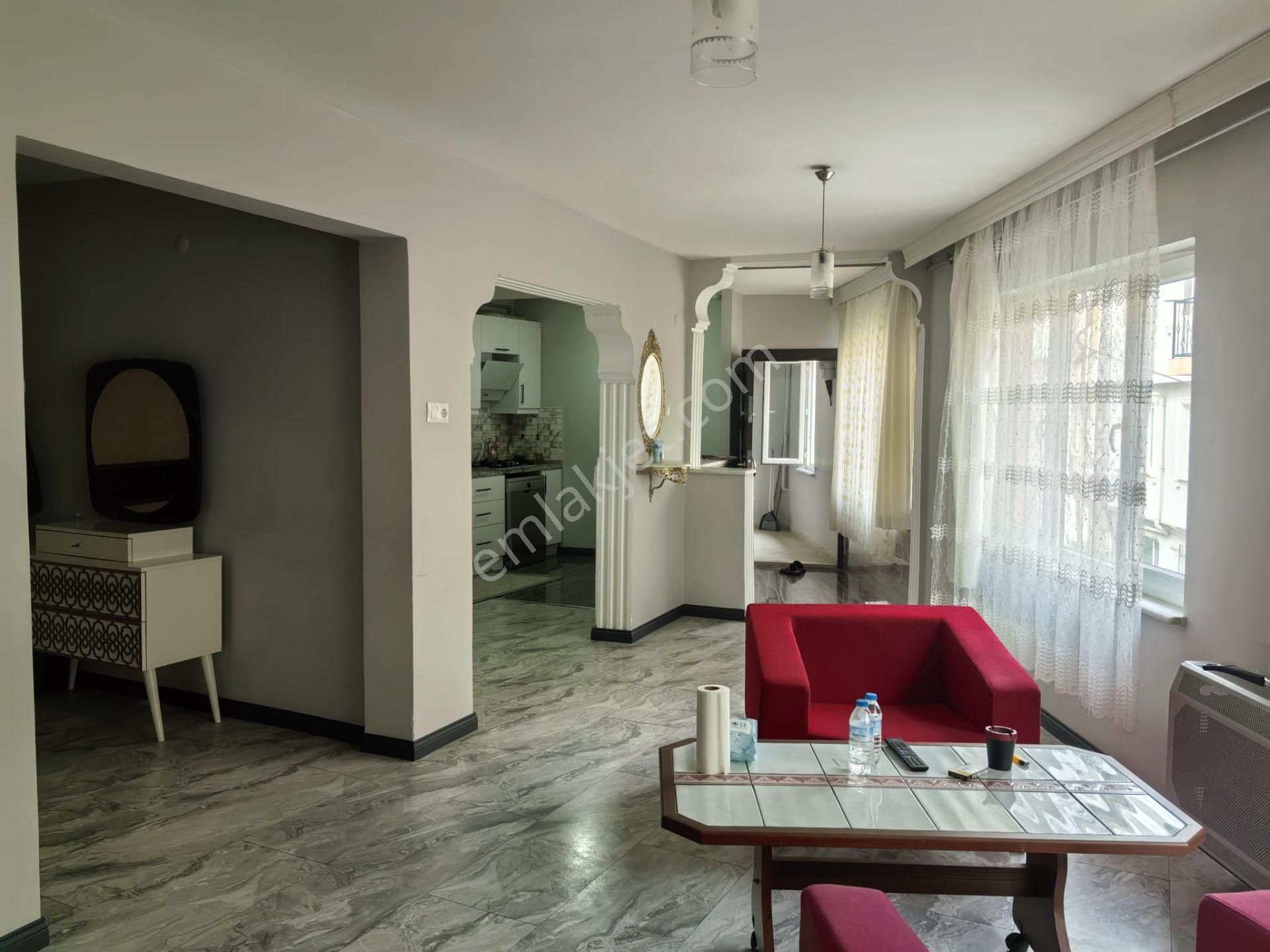 Gülbahçede Tek Daire Fiyatına 3 Daire