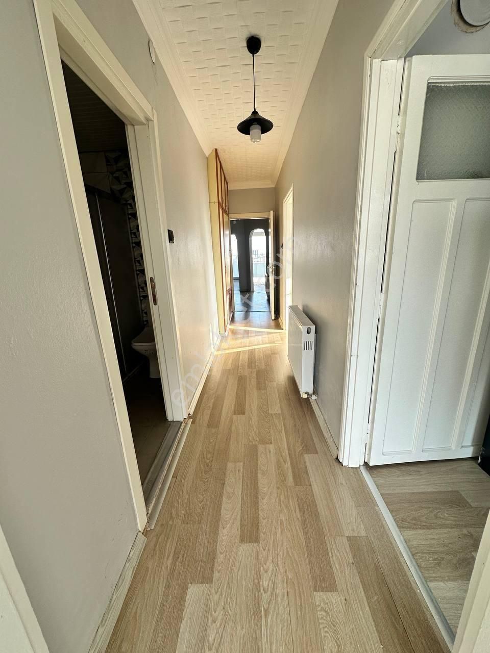 Toros Mah Çukurova Elektrik Civarı Kombi Doğalgazlı 3+1 Oda 150 M2 Daire Satılıktır - Görsel 6