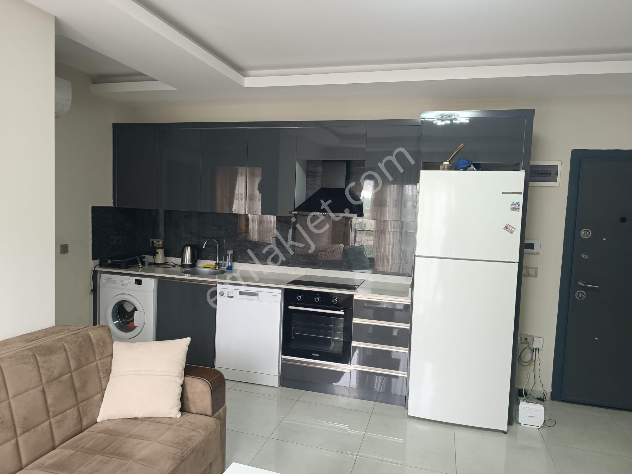 Alanya Da Mahmutlar Da Kiralık 1+1 Önü Açık Lüks Daire Geniş - Görsel 10