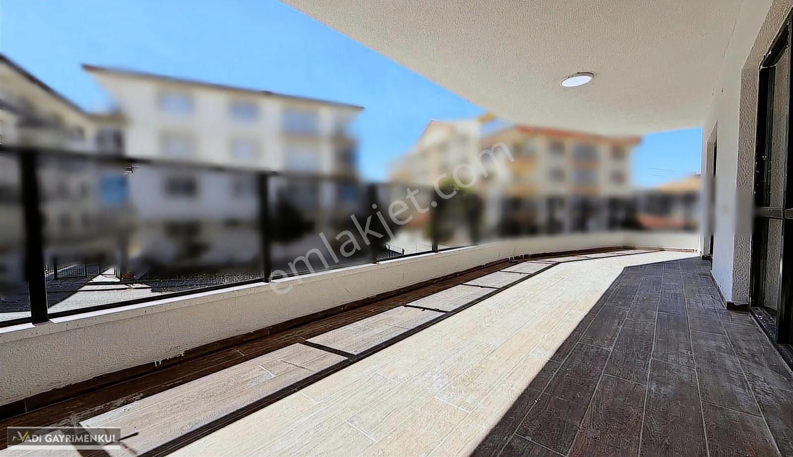 Vadi'den Karakayada Katta Sıfır Full Yapılı Çift Banyo Geniş 4+1 - Görsel 30