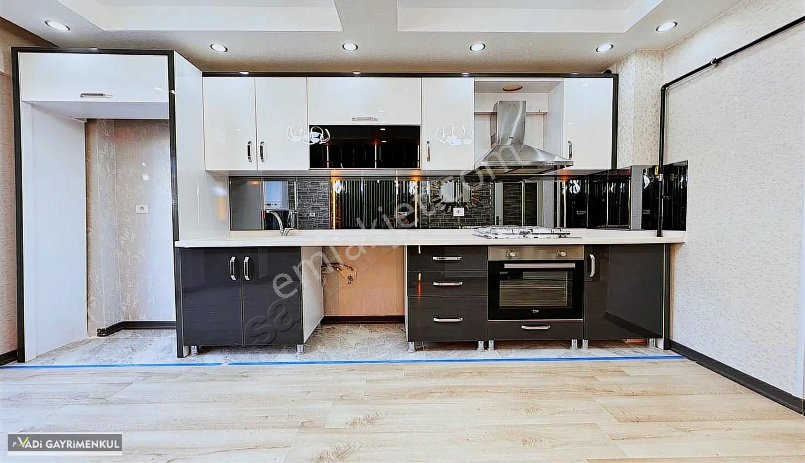 Vadi'den Karakaya'da Full Yapılı-e.banyolu-göz Kamaştıran 3+1 ! - Görsel 34