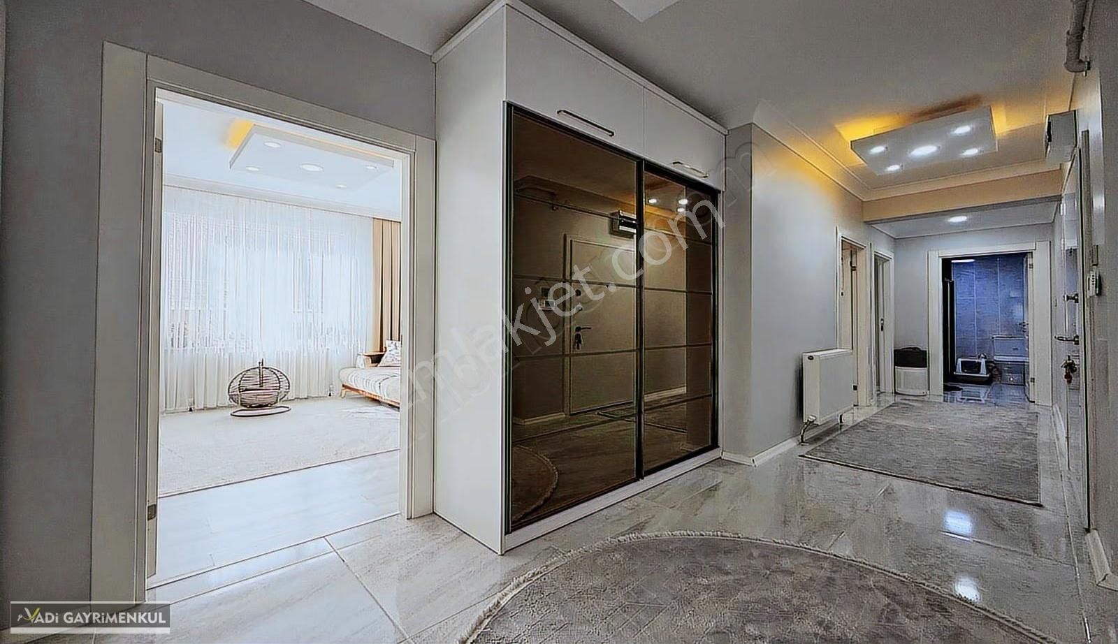 Vadi'den Konforun,ferahlığın Ve Şıklığın Buluştuğu 3+1 Daire ! - Görsel 8