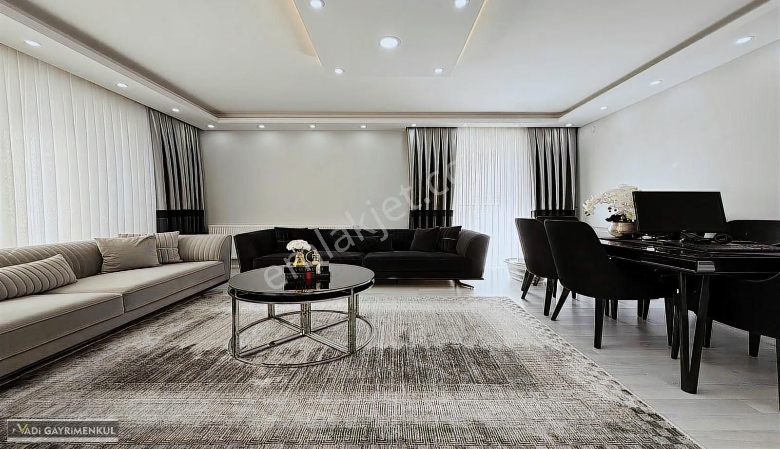 Vadi'den Konforun,ferahlığın Ve Şıklığın Buluştuğu 3+1 Daire ! - Görsel 22