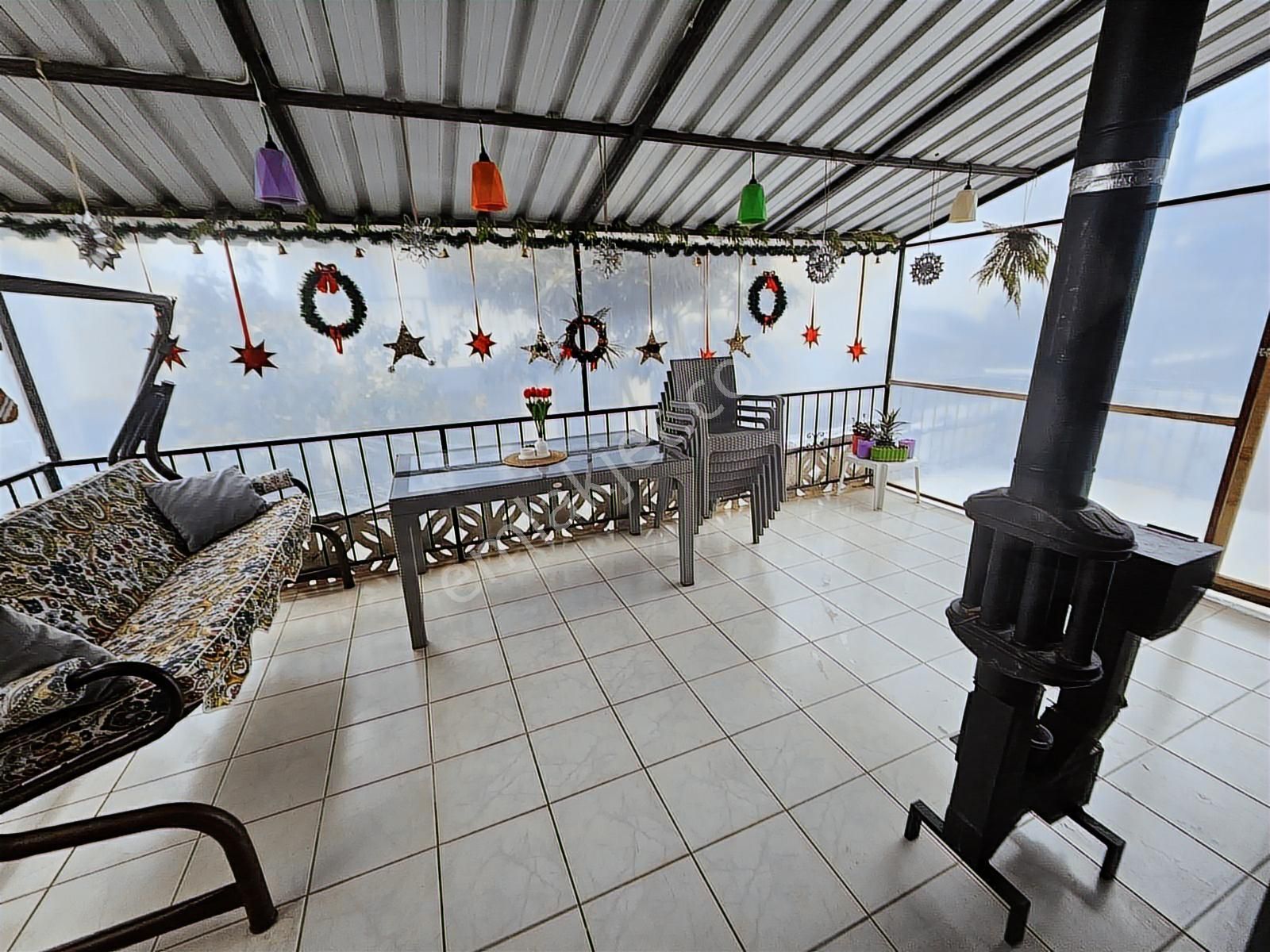 Kuşadası Kadınlar Denizinde Satılık Trıplex 3+1 Villa - Görsel 29