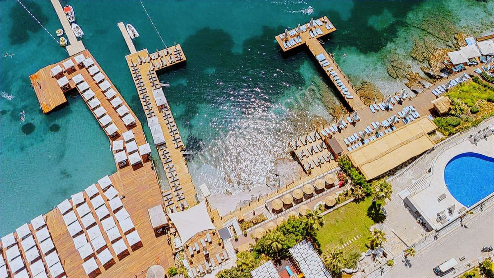 Bitez Asarlık'ta Denize Sıfır Lüks Rezidans - Görsel 20