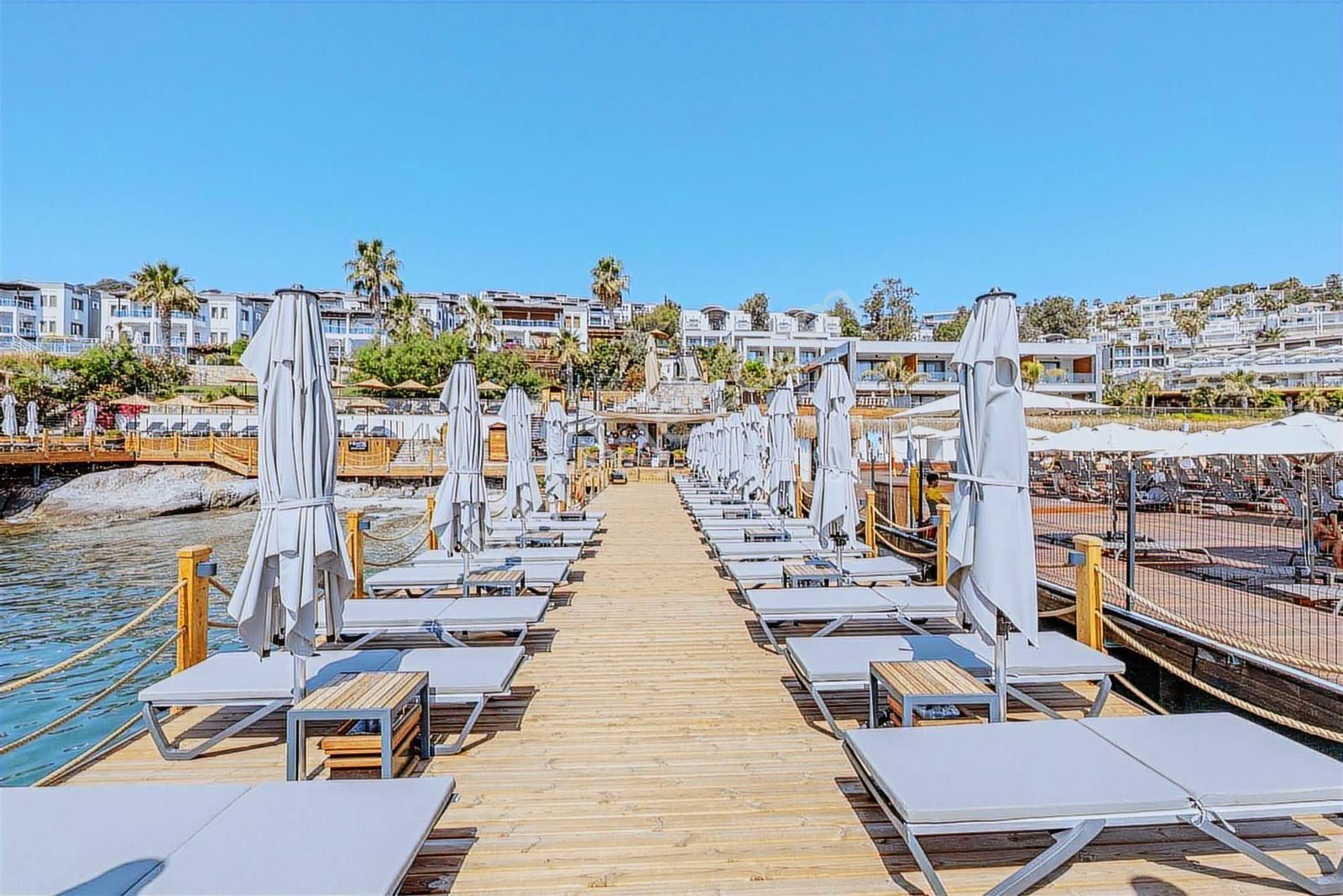 Bitez Asarlık'ta Denize Sıfır Lüks Rezidans - Görsel 19