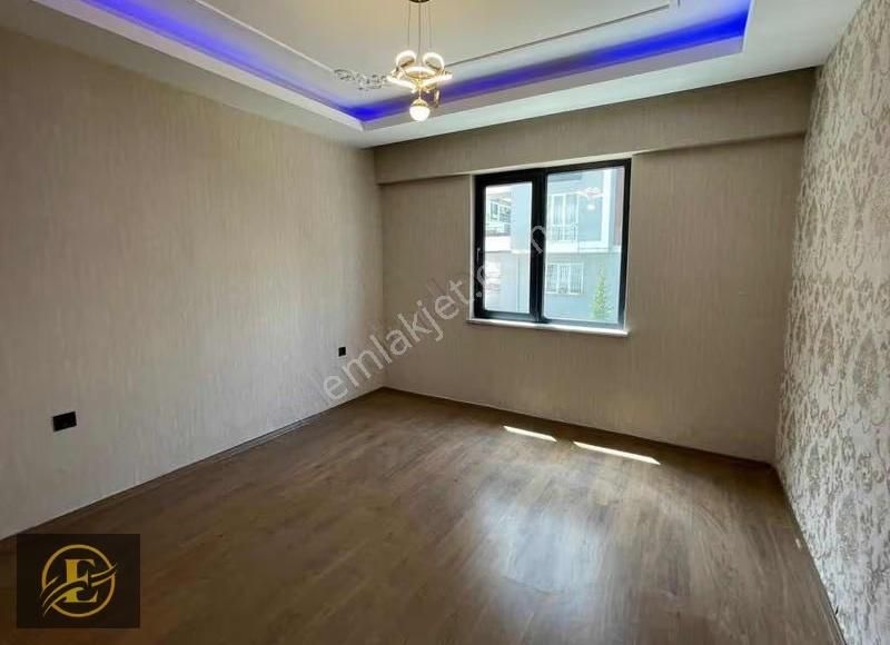 Ekol'den 2 Yaşında Yerden Isıtma İskanlı Hasarsız Fırsat 2.5+1 - Görsel 15