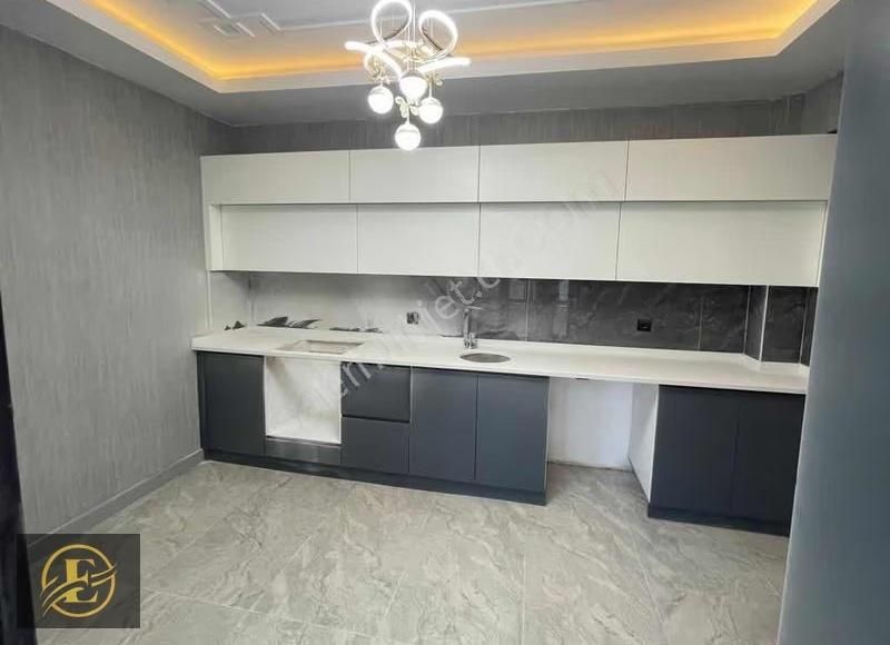 Ekol'den 2 Yaşında Yerden Isıtma İskanlı Hasarsız Fırsat 2.5+1 - Görsel 12