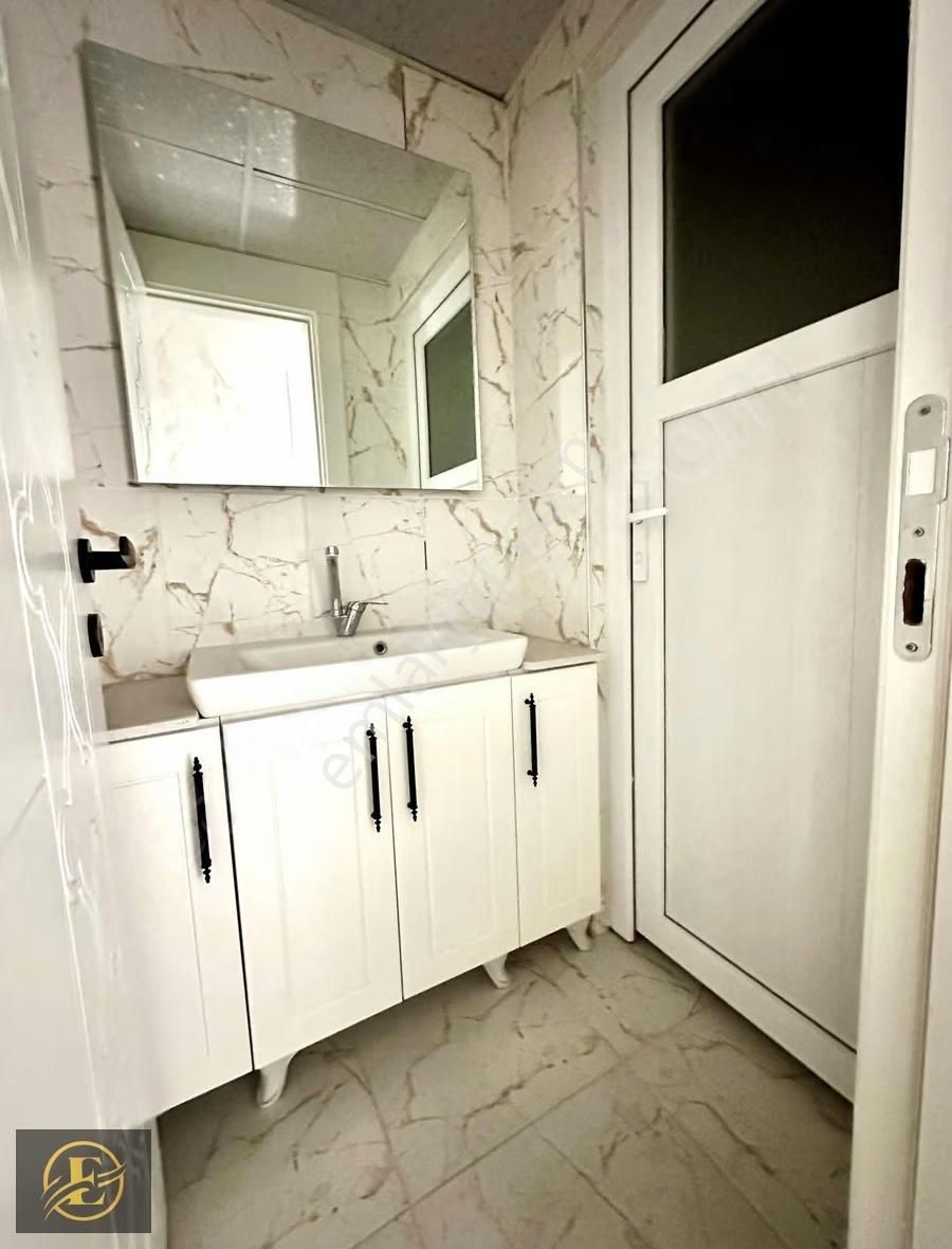 Ekol'den Mükemmel Konumda Temiz İskanlı Hasarsız Fırsat 2+1 !!! - Görsel 3