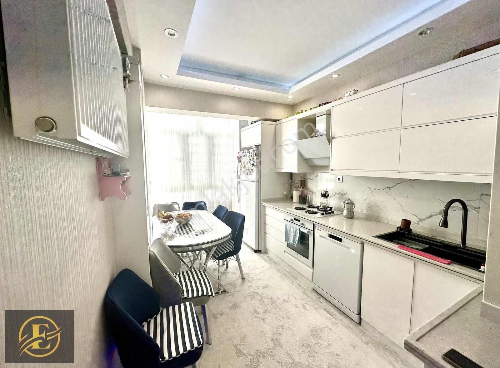 Ekol'den Kuba Cami Civarı Hasarsız İskanlı Ultra Lüx Fırsat !!! - Görsel 16