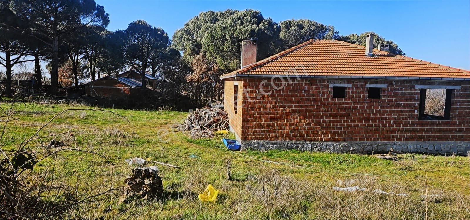 Kozak Yaylasında 5900 M2 Arsa Köy İmarlı -kaba İnşaatlı Ev