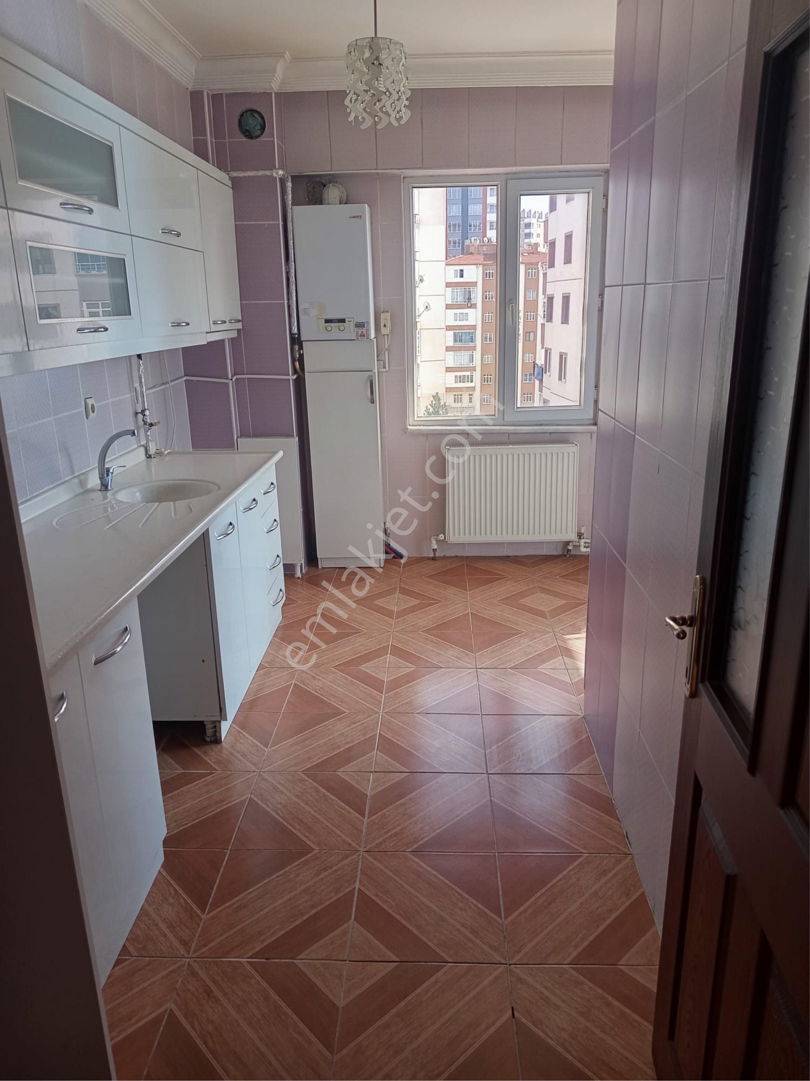 Yenidoğan Matbacılar Sitesi Yanı 3+1 Fırsat Daire - Görsel 13