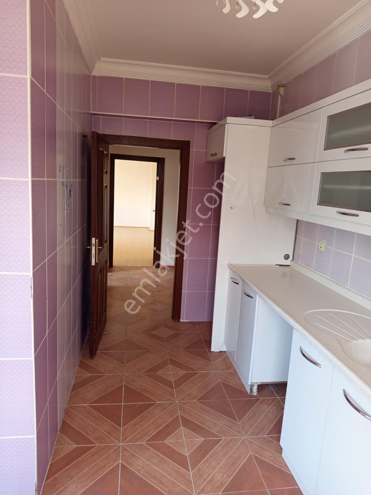 Yenidoğan Matbacılar Sitesi Yanı 3+1 Fırsat Daire - Görsel 13